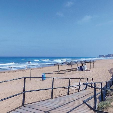 Cozy Apartment In Torrevieja-La Mata With Kitchen Bagian luar foto