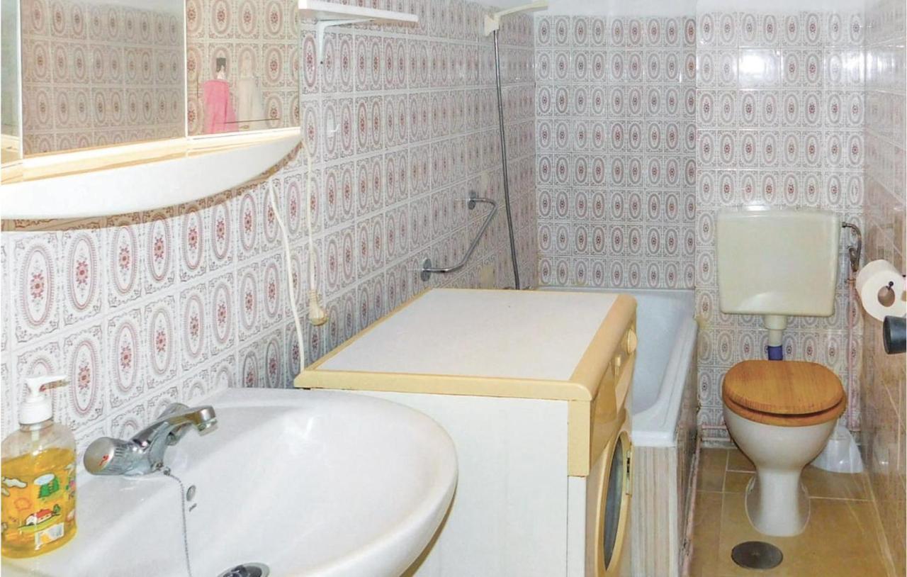 Cozy Apartment In Torrevieja-La Mata With Kitchen Bagian luar foto