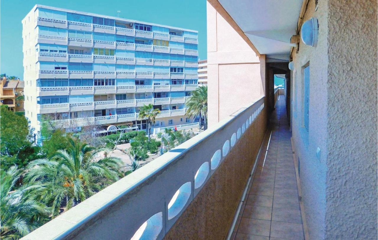 Cozy Apartment In Torrevieja-La Mata With Kitchen Bagian luar foto